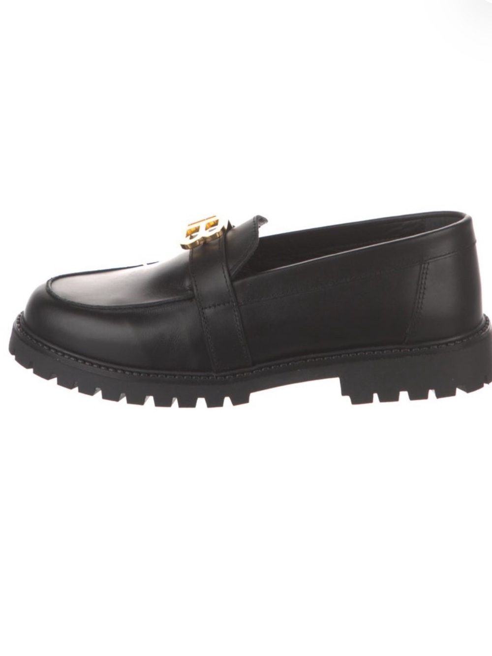 Balmain
Leather Loafers
Women's Size: 6 | FR 37